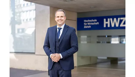 HWZ erhält als erste Schweizer Hochschule internationale Akkreditierung für Unternehmertum
