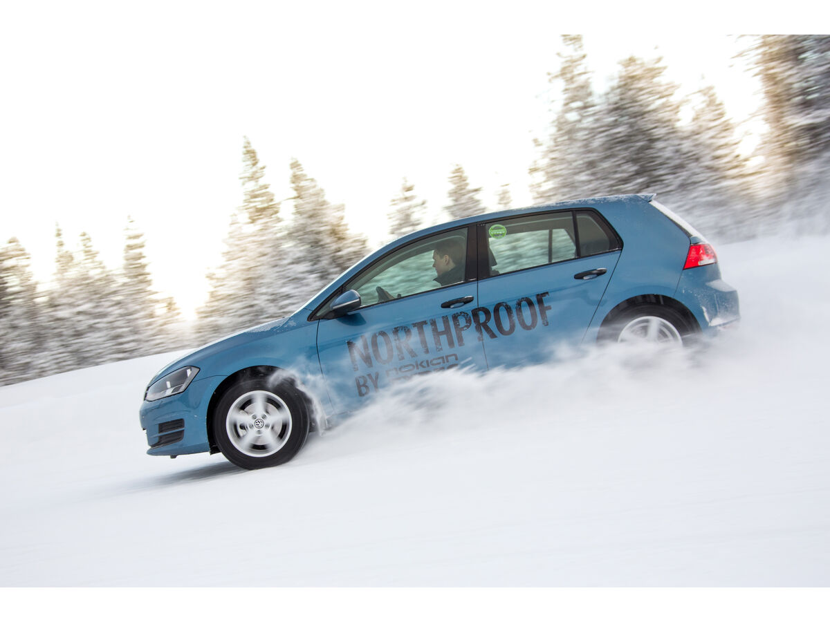 Nokian WR ist Testsieger 2014 im „Auto Bild Schweiz“ Winterreifen-Test