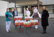 Familie Heini beschenkt kranke Kinder im Kinderspital