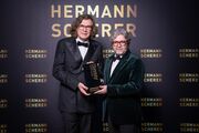 «Excellence Award» beim  Speaker Slam für Patrick Senn