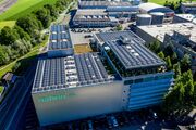 1'500 m2 grosse Photovoltaik-Anlage unterstreicht nachhaltige Firmenausrichtung von Nahrin AG