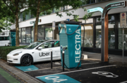 Electra und Uber ermöglichen ein schnelleres und günstigeres Laden