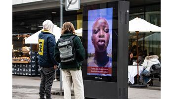 Unbekannte Videoanrufe aus der Ferne verwirren Weihnachts-Shopper in Zürich