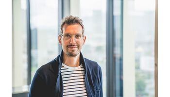 Die «STUcard» gibt es künftig auf der ix.OpenFinancePlattform – Jaywalker und Inventx gehen Partnerschaft ein