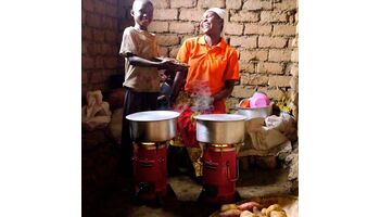 Saubere Kochtechnologie hilft Menschen und Umwelt in Afrika