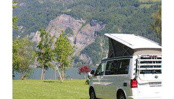 Campingbus Vermietung Zürich: Neufirmierung nun mit 10 neuen VW Camper