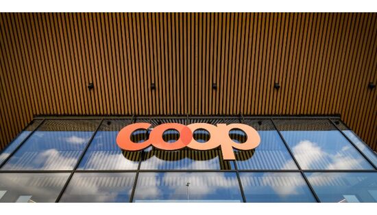 Coop verzeichnet Umsatzrekord, gewinnt neue Kund:innen und Marktanteile Coop verzeichnet Umsatzrekord, gewinnt neue Kund:innen und Marktanteile