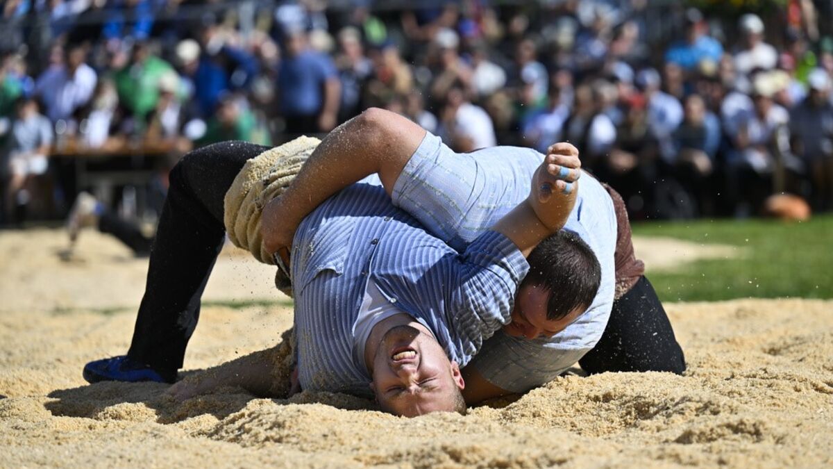 Schwingfest-Saison-2025-TeleB-rn-bertr-gt-erneut-alle-grossen-Highlights-live